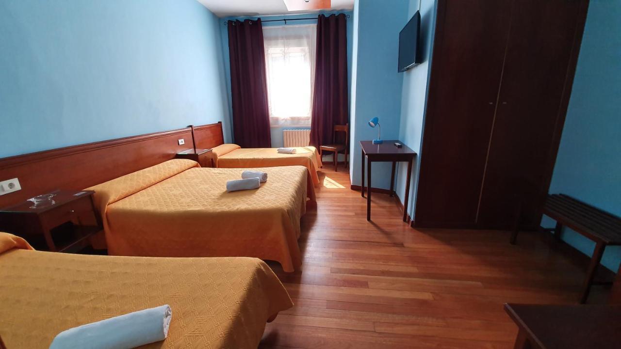 Pension Residencia Buenos Aires วิโก ภายนอก รูปภาพ