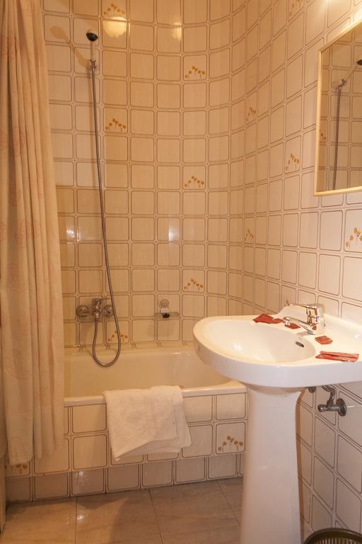 Pension Residencia Buenos Aires วิโก ภายนอก รูปภาพ